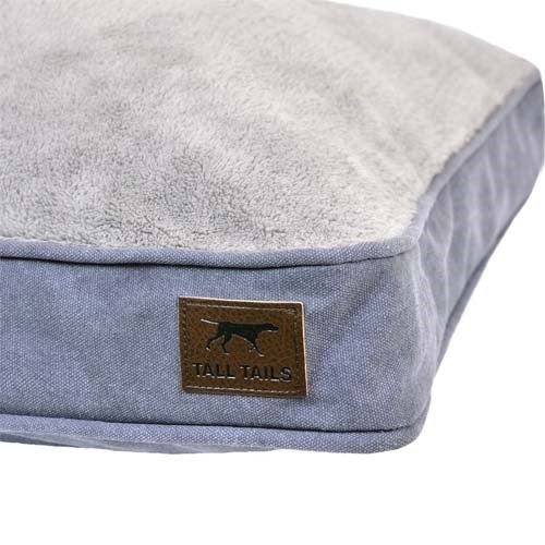 tall_tails_cama_gris_perro2_022266169659.jpg